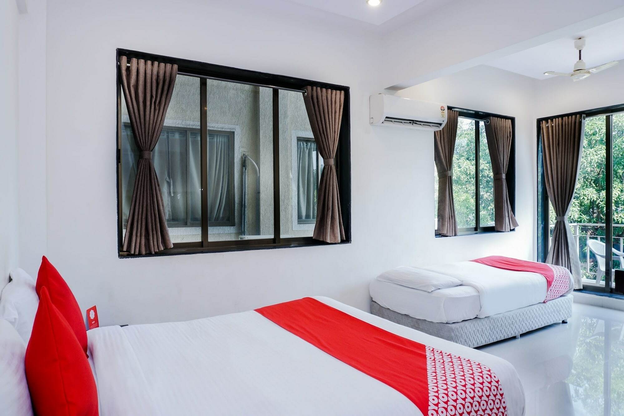 Dreams Holiday Resort Lonavala Εξωτερικό φωτογραφία